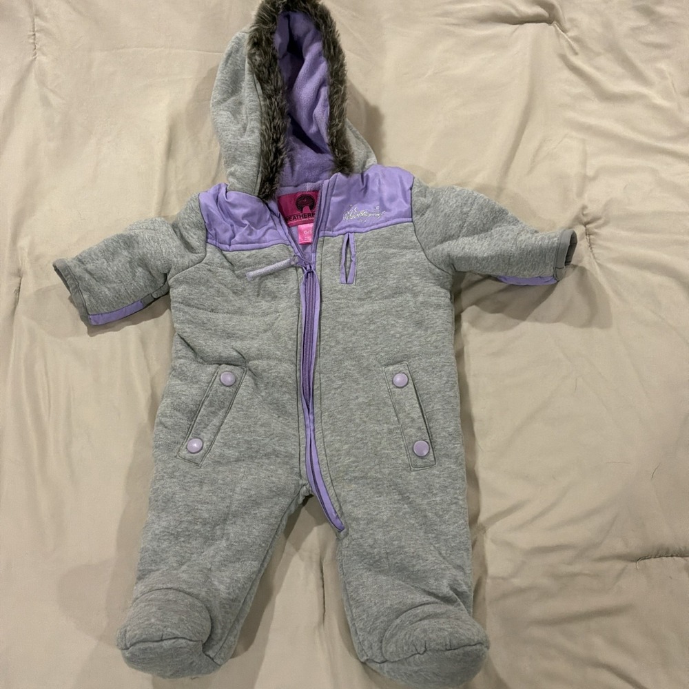 Weatherproof Baby Girl 6/9 Months Snow Suit Bunting Gray Lavender Fur Hood‎